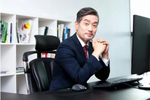 How Can a Sourcing Agent Help Your Product Sourcing?